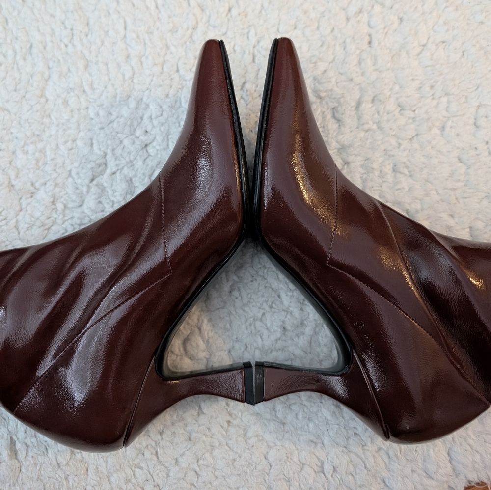 NOMIA Athena Ankle Boot in Prune 37 New In Box - Picture 13 of 16